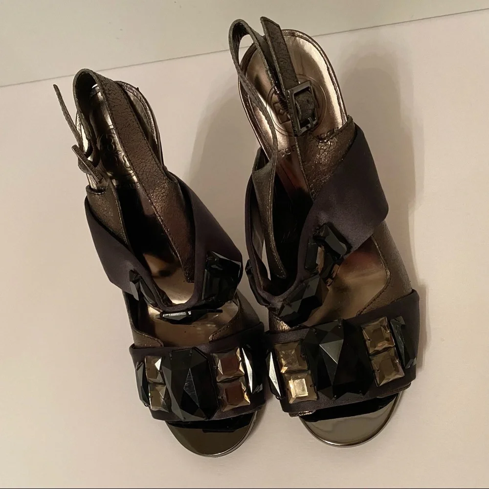 TORY BURCH SHOES HIGH HEELS SILVER LEATHER BLACK GEMS BUCKLE STRAP SIZE 6 M